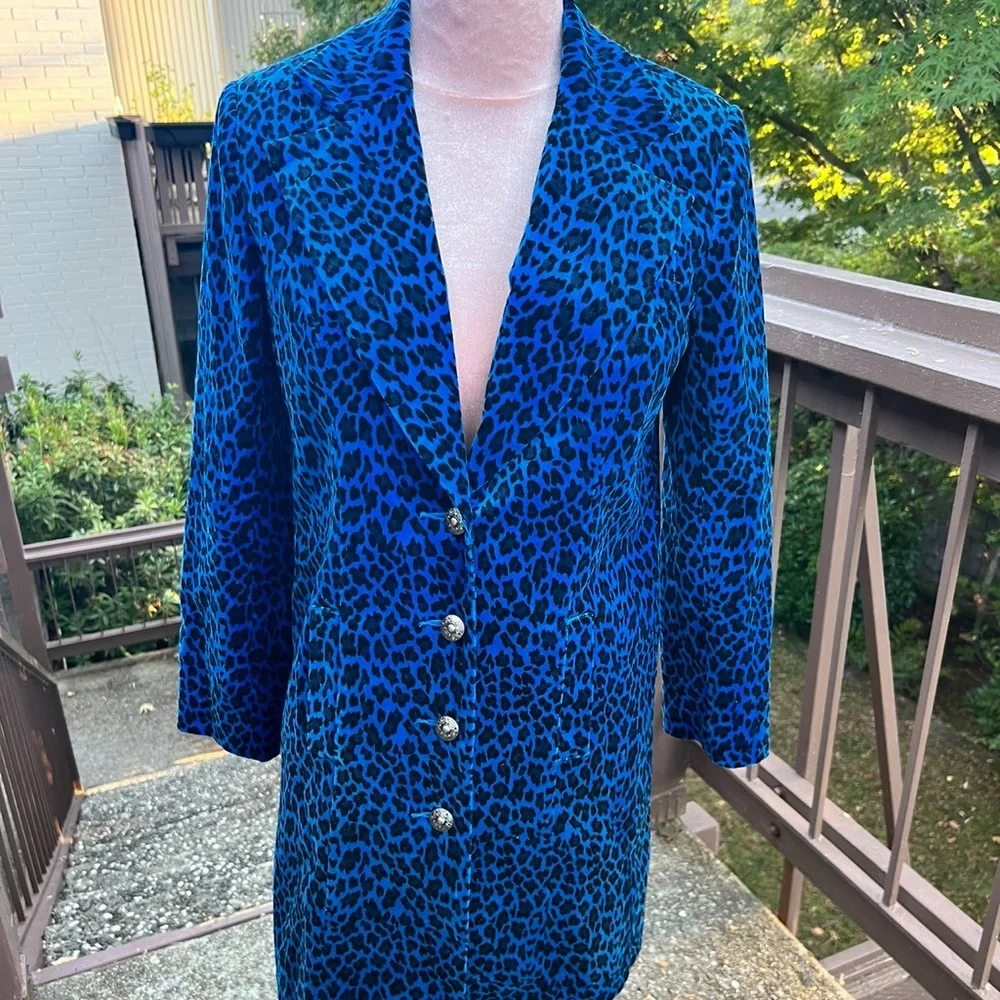 Jacket-Blue leopard velvet feel, rare, funky, DG2, Diane Gilman, fits 6/8 - Picture 2 of 12